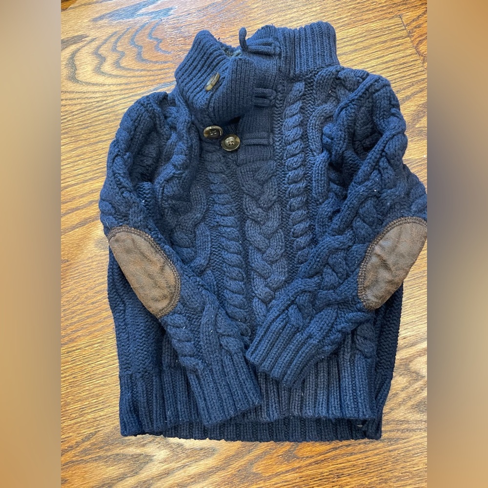 COPY - Gap cableknit sweater 3T